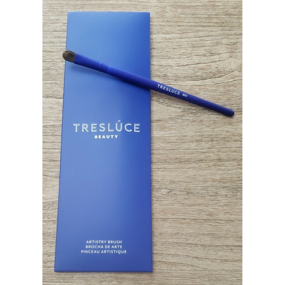 TRESLUCE BEAUTY Artistry Brush B112